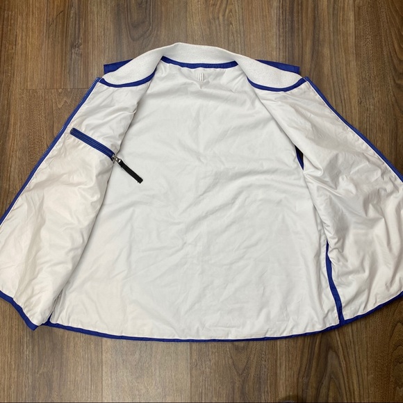 Burton Women’s Reversible Heater Vest Sz Medium - Picture 3 of 8